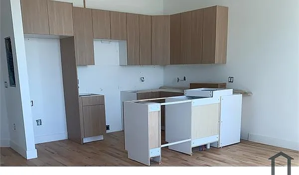 3001 Ridge Ave #3 — Photo 1