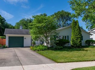 1936 Piedmont Way, South Bend, IN 46614