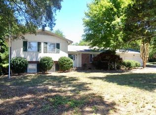 2200 Penny Rd, High Point, NC 27265