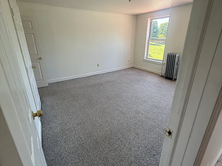 2 Morris Ave #203 — Photo 29