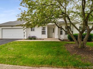 1633 Waterford Rd #0, North Aurora, IL 60542