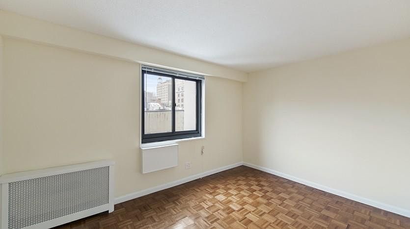 1st image of 175 W 87th St APT 2g