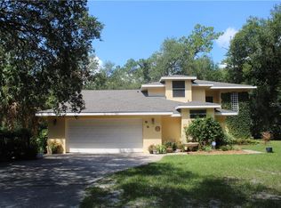 801 Lake Harney Rd, Geneva, FL 32732