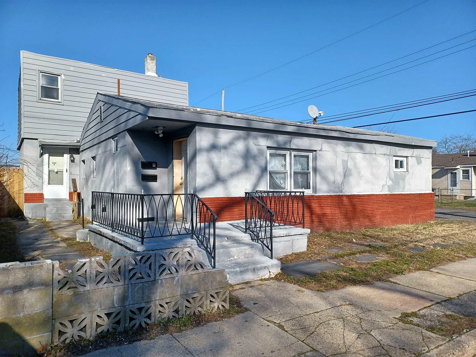 1713 Reverend J J Walters Ave photo 1