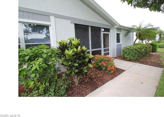 1st image of 6887 Sandtrap Dr