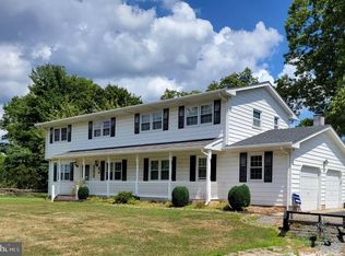 12 Currier Way, Ewing, NJ 08628