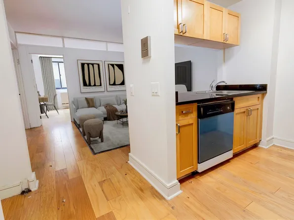 323 West 96th Street image 1 of 8