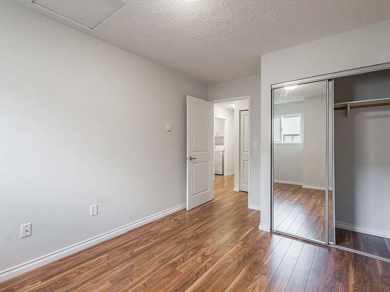 3234 Quadra St — Photo 8