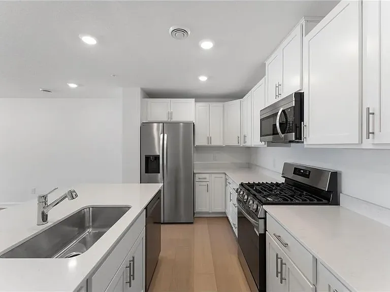 5307 Long Pointe Pass — Photo 18