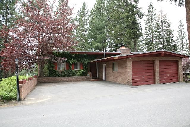1st image of 253 Park Ln