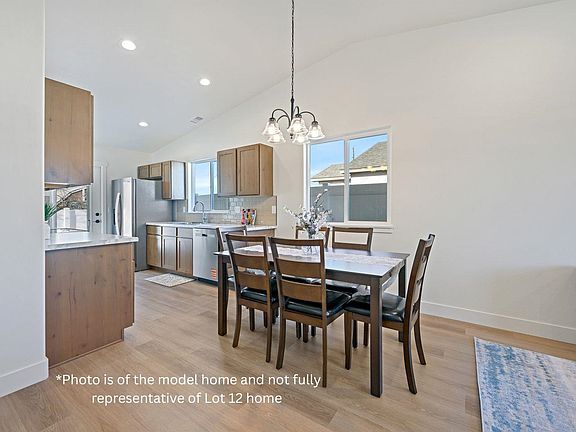 3rd image of 3245 Orson Ave