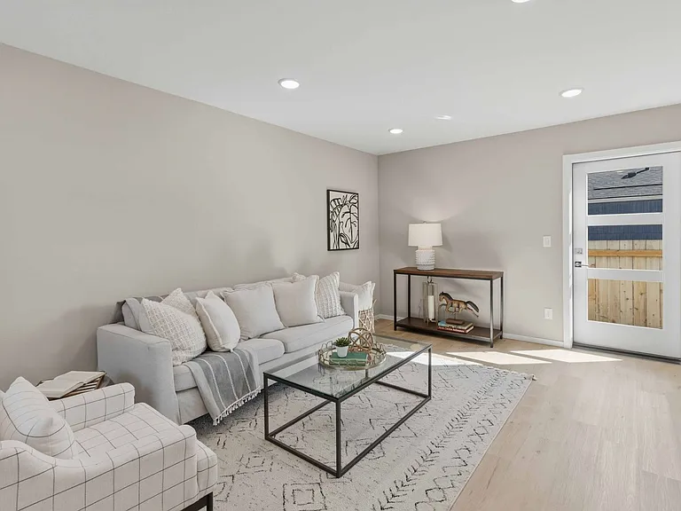 3536 S Brandon St #B — Photo 4
