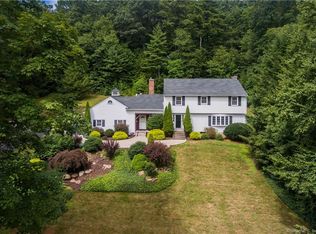 11 Devonshire Ct, Avon, CT 06001