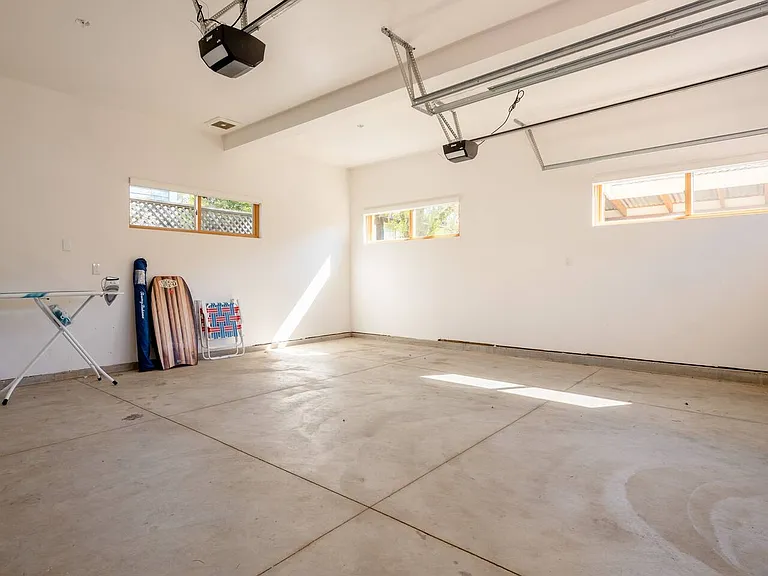 1141 E Cliff Dr #A — Photo 16