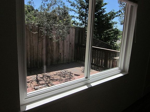 4th image of 152 Northam Ave