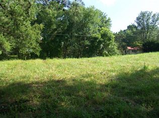 174 Campbell Rd, La Follette, TN 37766