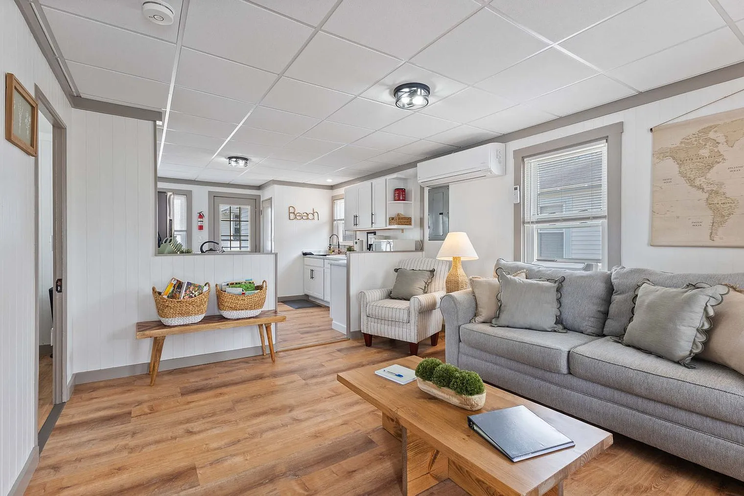 3 bed, 1.0 bath, 645 sqft, $7,088 — Photo 1