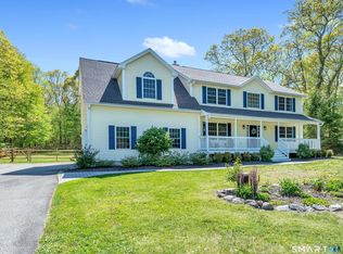5 August Meadows, Ledyard, CT 06339