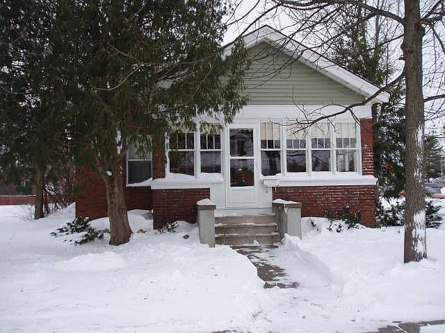 1st image of 510 9th St S