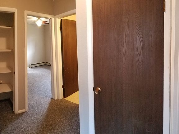 3rd image of 805 Northpointe Cir APT A