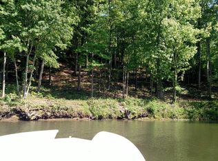 Stirling Rd, Camden, TN 38320