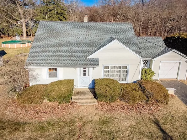 48 Judd Ave, South Hadley, MA 01075