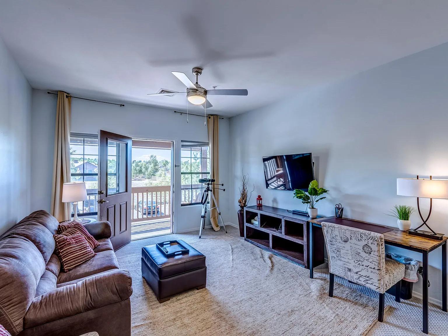 2 bed, 820 sqft, $1,200 — Photo 4