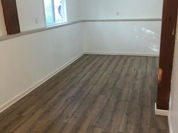 5th image of 3482 Apple Valley Dr