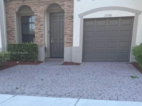 23786 SW 118th Ave, Homestead, FL 33032