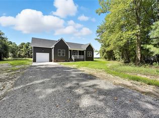 571 Ludford Rd, Elizabeth City, NC 27909