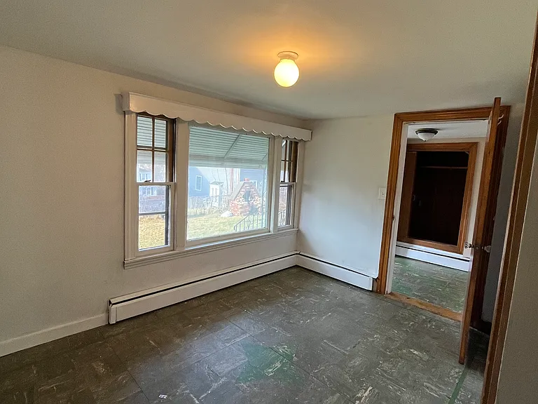 9 Division St #1R — Photo 5