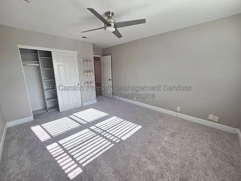 1728 Lake St — Photo 49