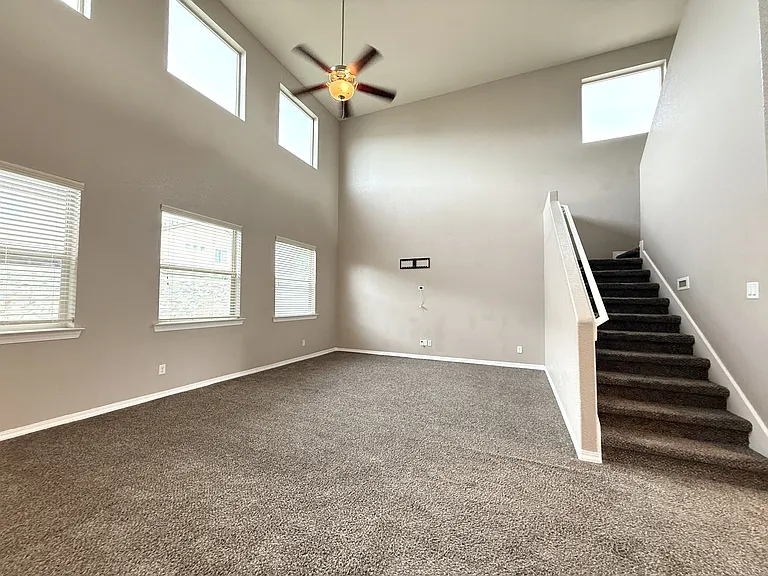 1028 Flyer Pl — Photo 5
