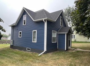 202 Wright St, Parkersburg, IA 50665