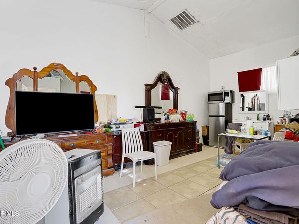 el-paso-texas-448201598 picture