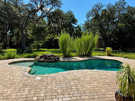 4th image of 1521 SHADOW PINES DRIVE
