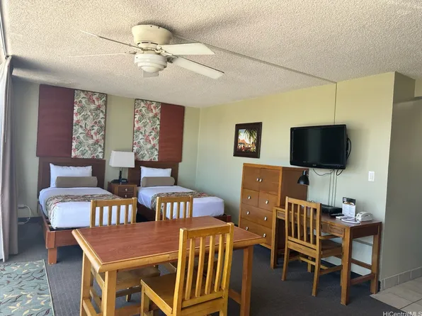 2427 Kuhio Ave #1708, Honolulu, HI 96815