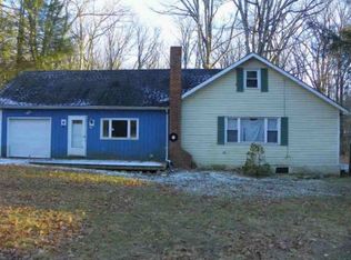 215 Yankee Lake Rd, Wurtsboro, NY 12790