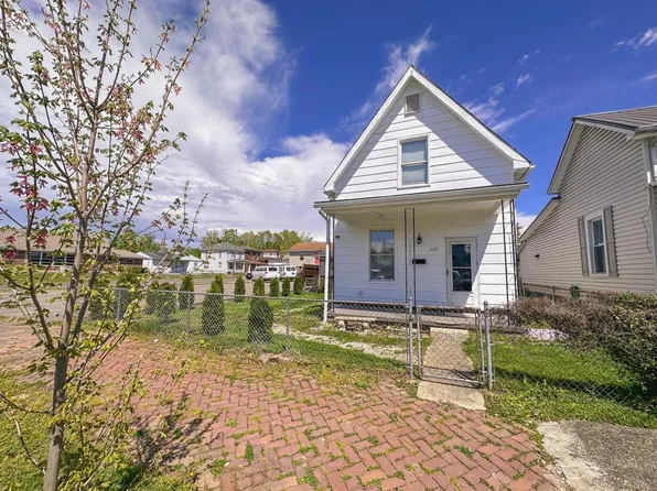 1107 S 4th St, Ironton, OH 45638