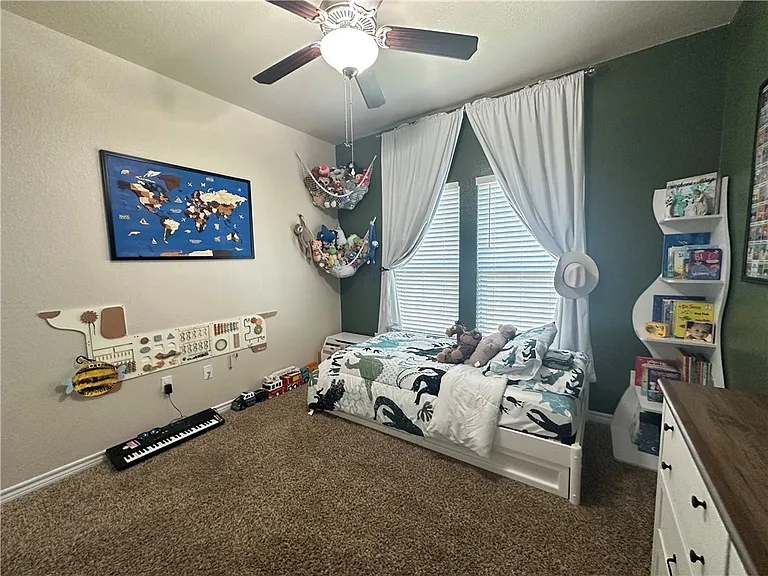 1016 Santa Catalina St — Photo 22