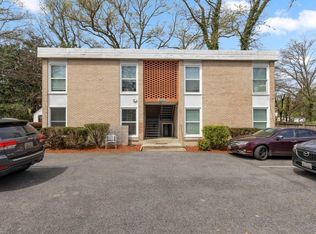 7304 Dickinson Ave APT 4, College Park, MD 20740