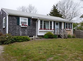 286 Old Wharf Rd, Dennisport, MA 02639
