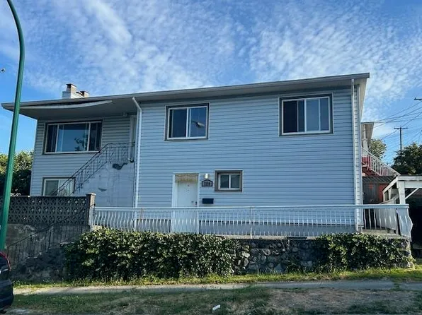 7592 Fraser St, Vancouver, BC V5X 3W6