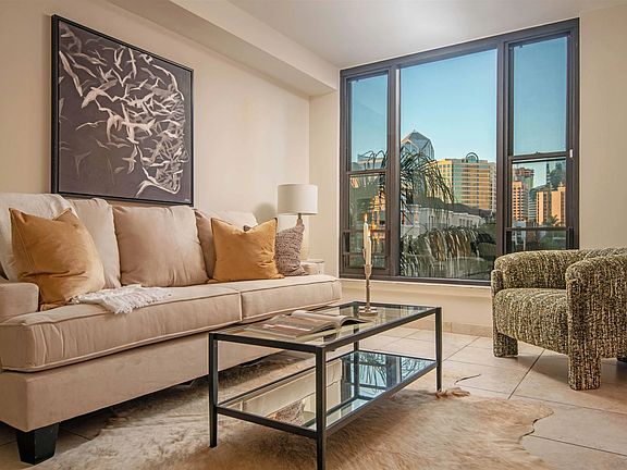 3rd image of 500 W Harbor Dr Unit 413