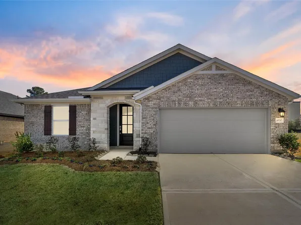 19757 Flag View Dr, Montgomery, TX 77316