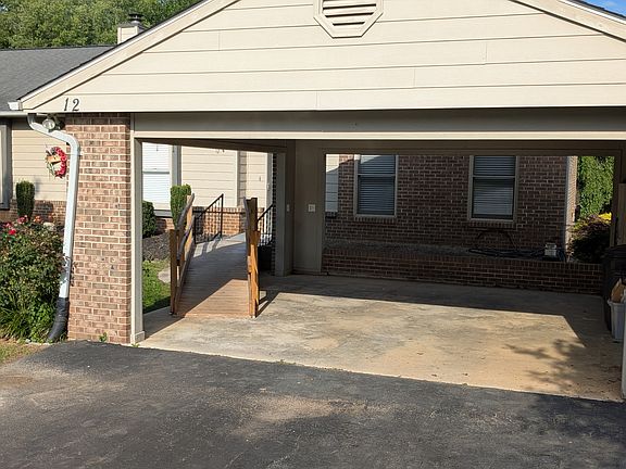 2nd image of 54 Deer Run Dr APT 12