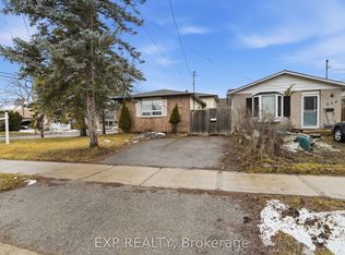 226 Spencleys Ln, Peterborough, ON K9H 1R9