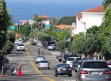 239 Avenida Del Mar #C — Photo 1