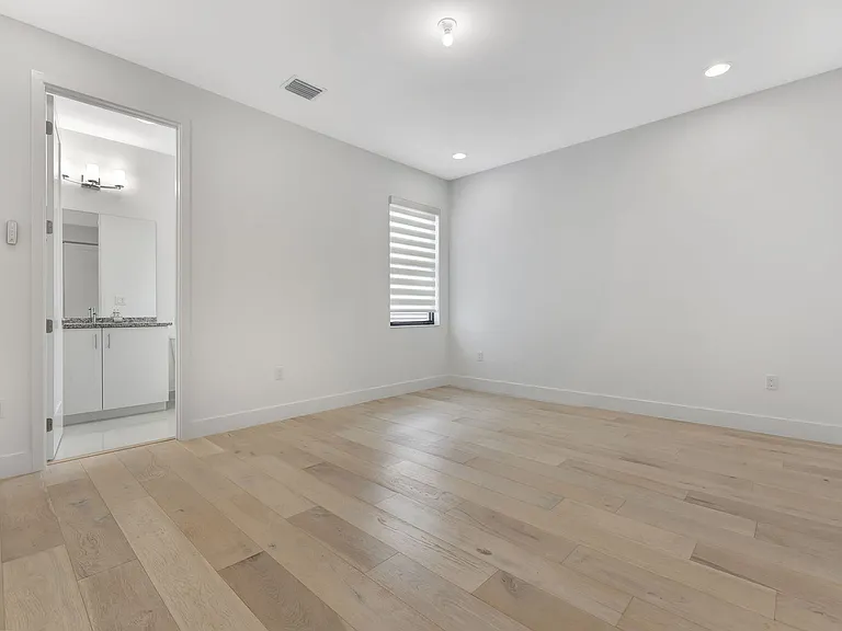 20046 Pacific Dunes Dr — Photo 64