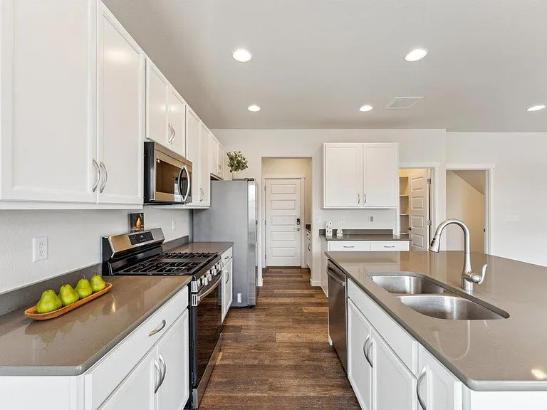 1257 Wild Basin Rd — Photo 11